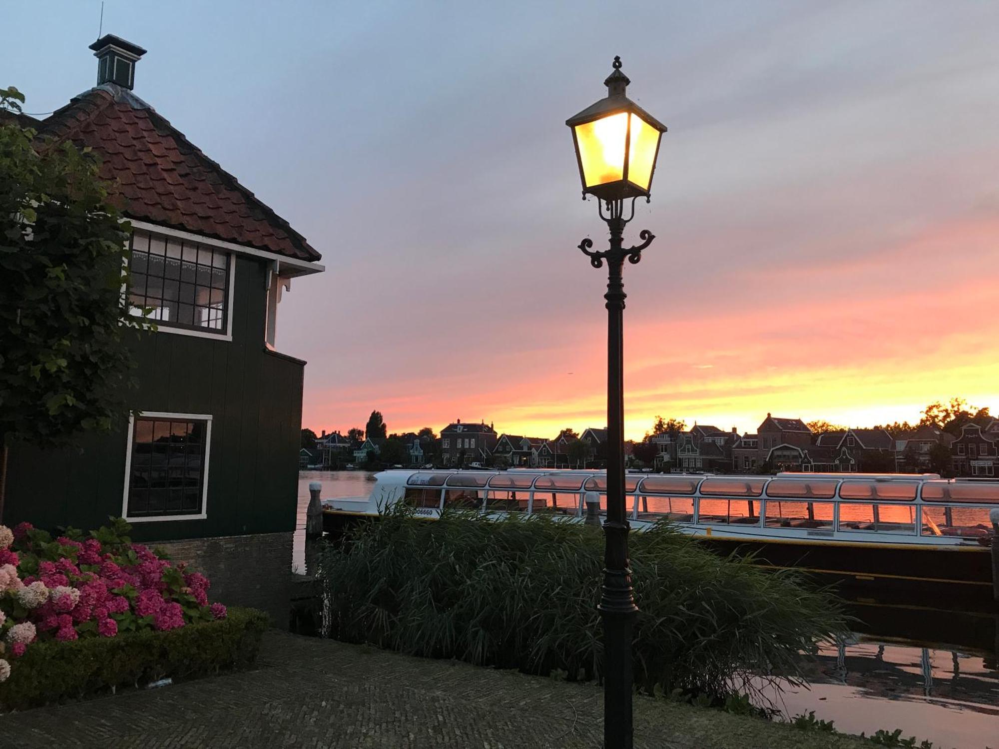 Stay Overnight At Windmill Village Zaanse Schans - Amsterdam Zaandam Exteriér fotografie