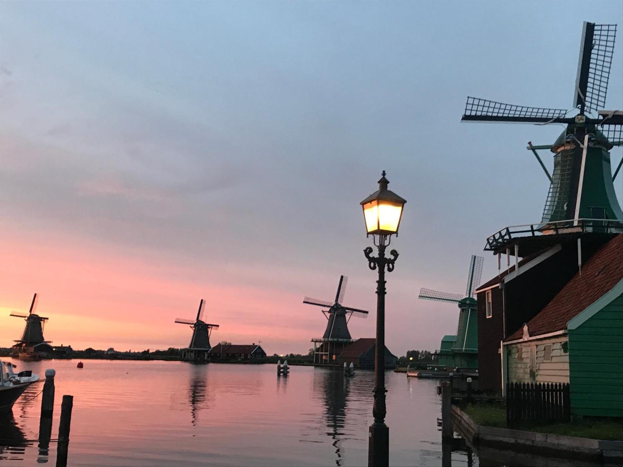 Stay Overnight At Windmill Village Zaanse Schans - Amsterdam Zaandam Exteriér fotografie
